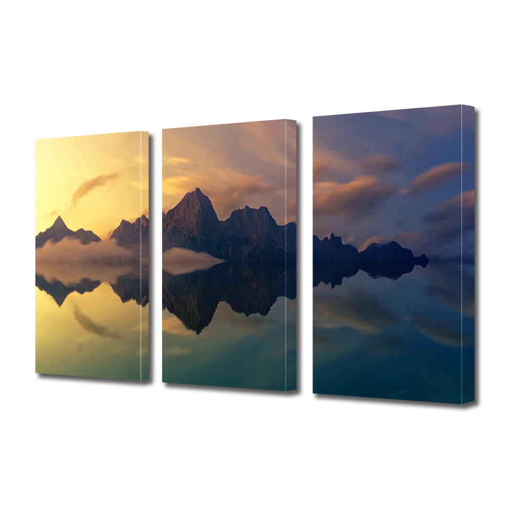 Set Tablouri Multicanvas 3 piese ArtDeco, Munti in oglinda apei, Panza pe cadru de lemn, Decoratiuni Moderne pentru Casa, 3 x 70 x 100 cm