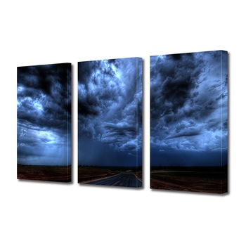 Set Tablouri Multicanvas 3 piese ArtDeco, Drum spre intunericul noptii, Panza pe cadru de lemn, Decoratiuni Moderne pentru Casa, 3 x 70 x 100 cm Set Tablouri Multicanvas 3 piese ArtDeco, Drum spre intunericul noptii, Panza pe cadru de lemn, Decoratiuni Moderne pentru Casa, 3 x 70 x 100 cm