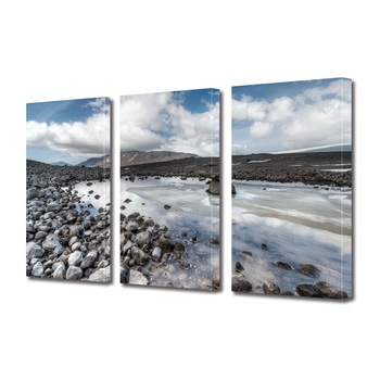 Set Tablouri Multicanvas 3 piese ArtDeco, Pietre langa lacul inghetat, Panza pe cadru de lemn, Decoratiuni Moderne pentru Casa, 3 x 70 x 100 cm Set Tablouri Multicanvas 3 piese ArtDeco, Pietre langa lacul inghetat, Panza pe cadru de lemn, Decoratiuni Moderne pentru Casa, 3 x 70 x 100 cm