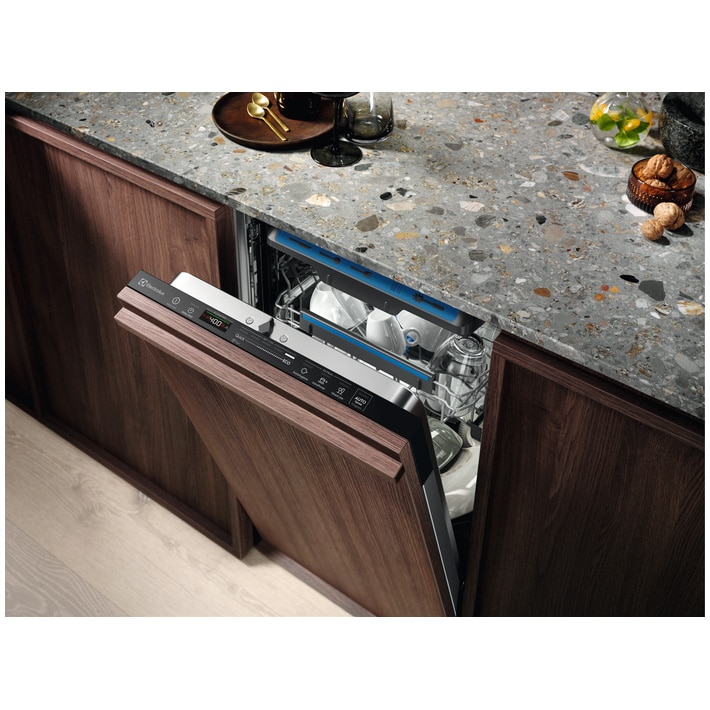 Masina de spalat vase incorporabila Electrolux EEM63301L, 10 seturi, 8 programe, Clasa D, Time Beam, Motor inverter, SatelliteClean, 45 cm