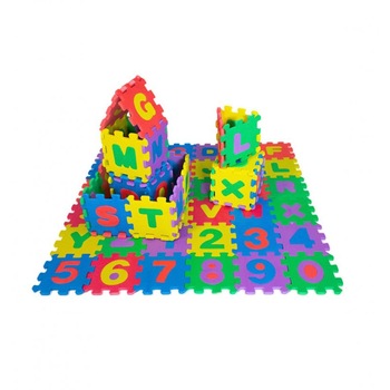 Covoras puzzle litere si cifre 36 piese din spuma Covoras puzzle litere si cifre 36 piese din spuma