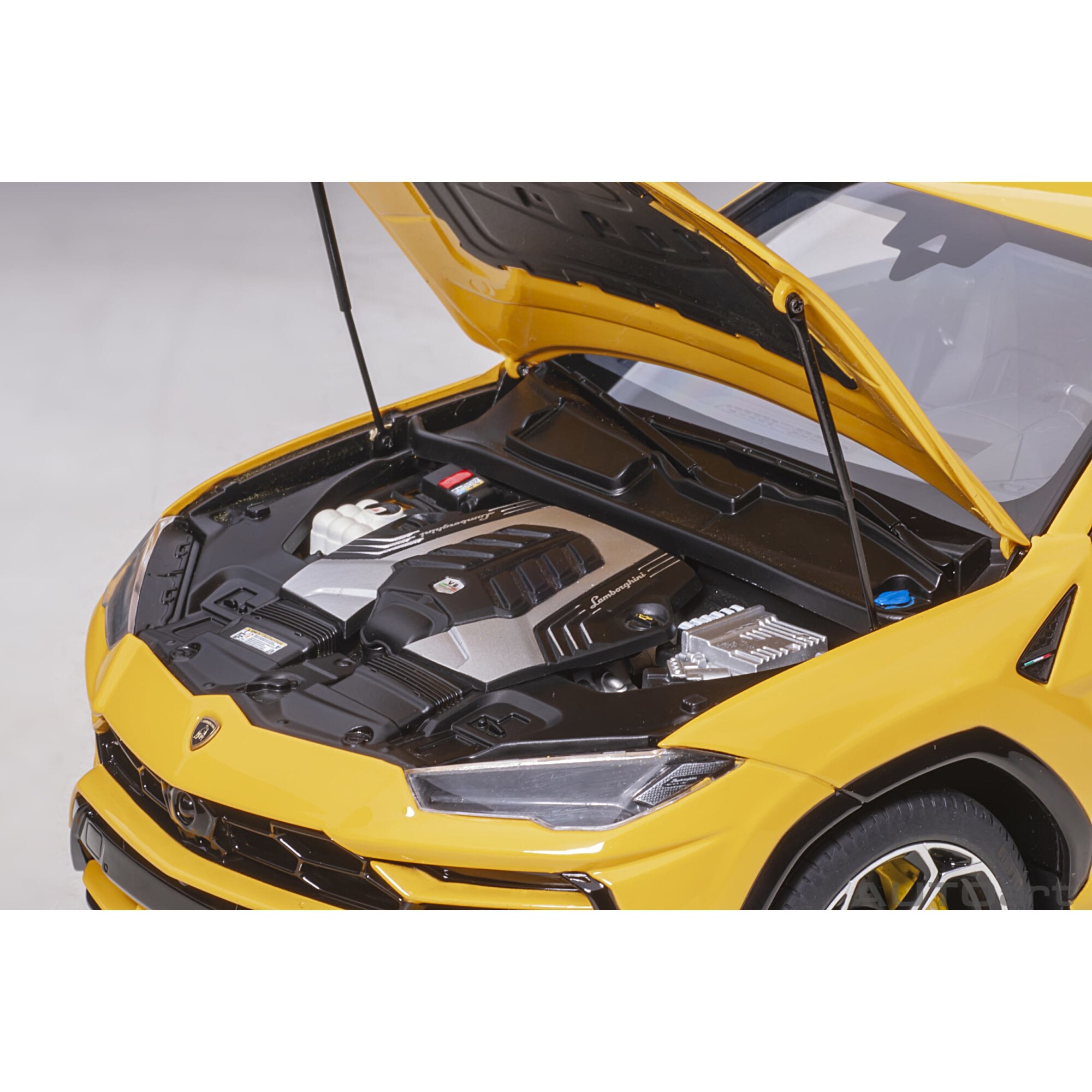 Macheta auto Lamborghini Urus (2020), 1:18, Galben, AutoArt - eMAG.ro