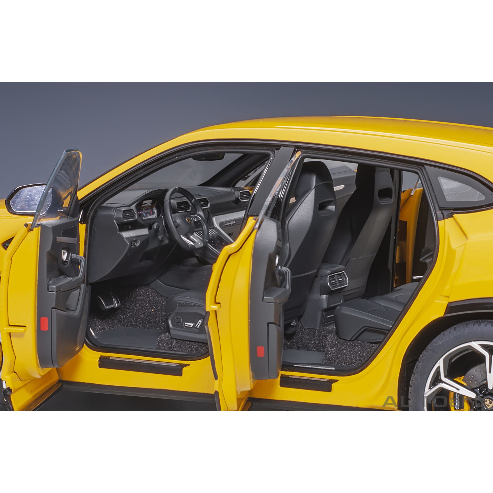 Macheta auto Lamborghini Urus (2020), 1:18, Galben, AutoArt - eMAG.ro