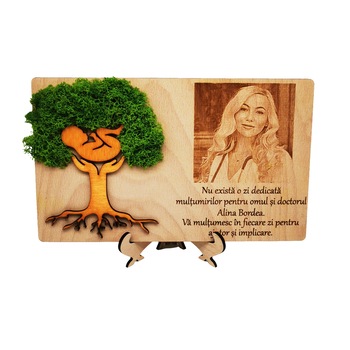 Tablou cu licheni personalizat pentru medic ginecolog, Lemn, 25x16 cm Tablou cu licheni personalizat pentru medic ginecolog, Lemn, 25x16 cm