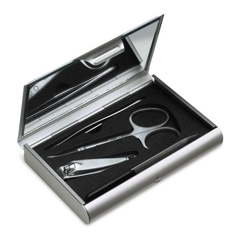 Trusa Manichiura cu 4 Piese 8x11 cm Trusa Manichiura cu 4 Piese 8x11 cm