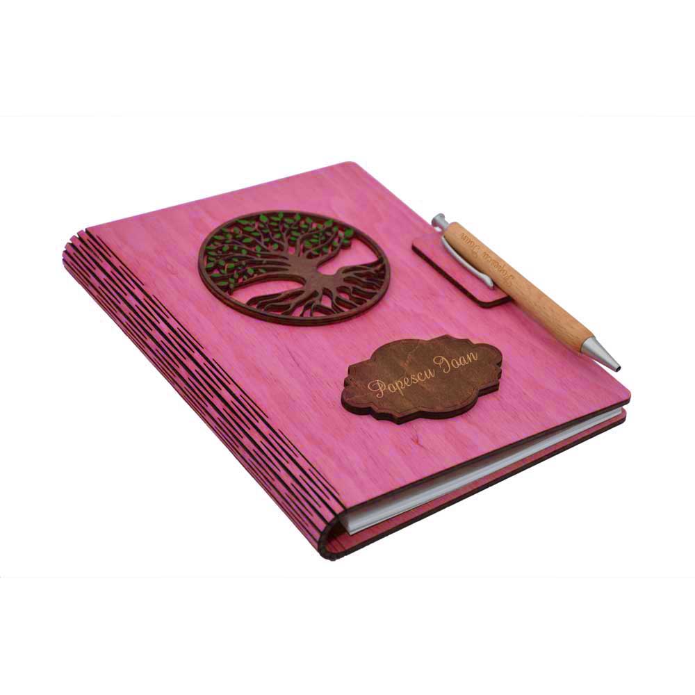 Agenda A5 din lemn personalizata, roz, Piksel, Pomul vietii, 100 pagini si pix din lemn inclus