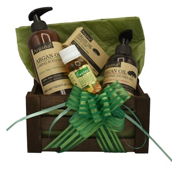 Set cadou cutie lemn, produse cosmetice cu ulei de argan,Argana, lotiune de corp 400 ml, gel de dus 200 ml, ulei fraicheur 60 ml,sapun 40 gr Set cadou cutie lemn, produse cosmetice cu ulei de argan,Argana, lotiune de corp 400 ml, gel de dus 200 ml, ulei fraicheur 60 ml,sapun 40 gr
