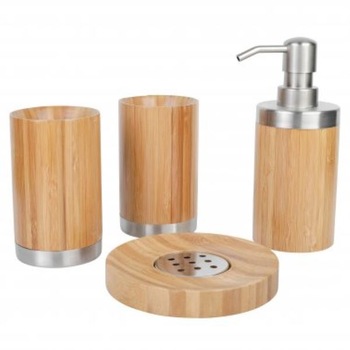 Set de baie Bonja, bambus, 4 piese , Cassatex Set de baie Bonja, bambus, 4 piese , Cassatex