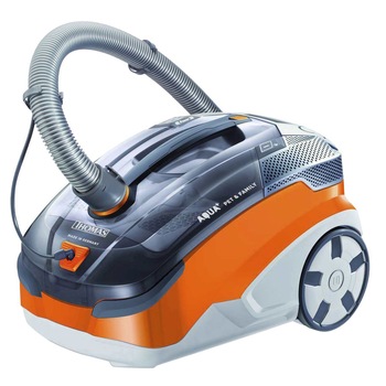 Aspirator cu filtrare prin apa Thomas Pet& Family 788568, 1400 W, 3 trepte de viteza, filtru lavabil HEPA13, sac praf 6 L, Portocaliu Aspirator cu filtrare prin apa Thomas Pet& Family 788568, 1400 W, 3 trepte de viteza, filtru lavabil HEPA13, sac praf 6 L, Portocaliu