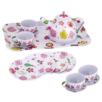Set de ceai Imaginarium Star Chef Tea Set, geanta cu 15 piese decorate de metal, 4 cani, 4 farfurioare, un ceainic, 4 farfurii pentru desert si o tava Set de ceai Imaginarium Star Chef Tea Set, geanta cu 15 piese decorate de metal, 4 cani, 4 farfurioare, un ceainic, 4 farfurii pentru desert si o tava