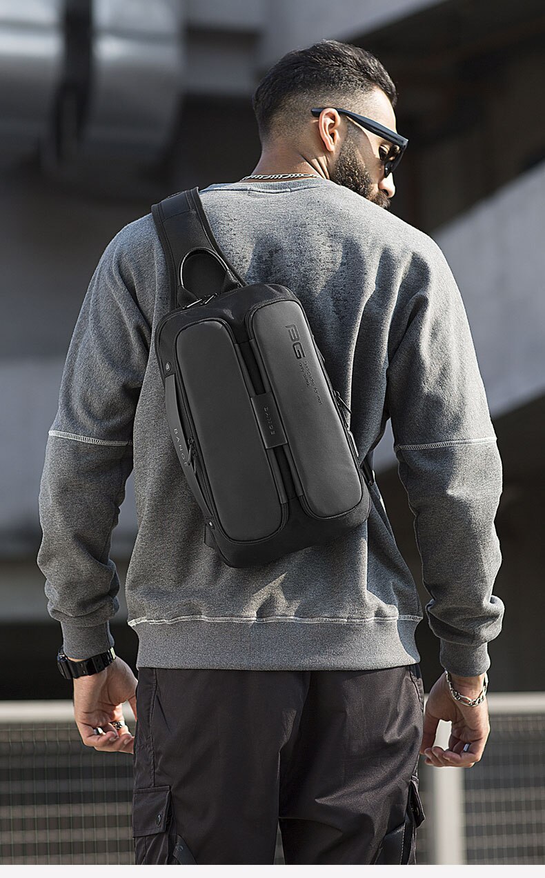 Rucsac crossbody/de umar casual, impermeabil, cu port de incarcare USB, Bange, Negru