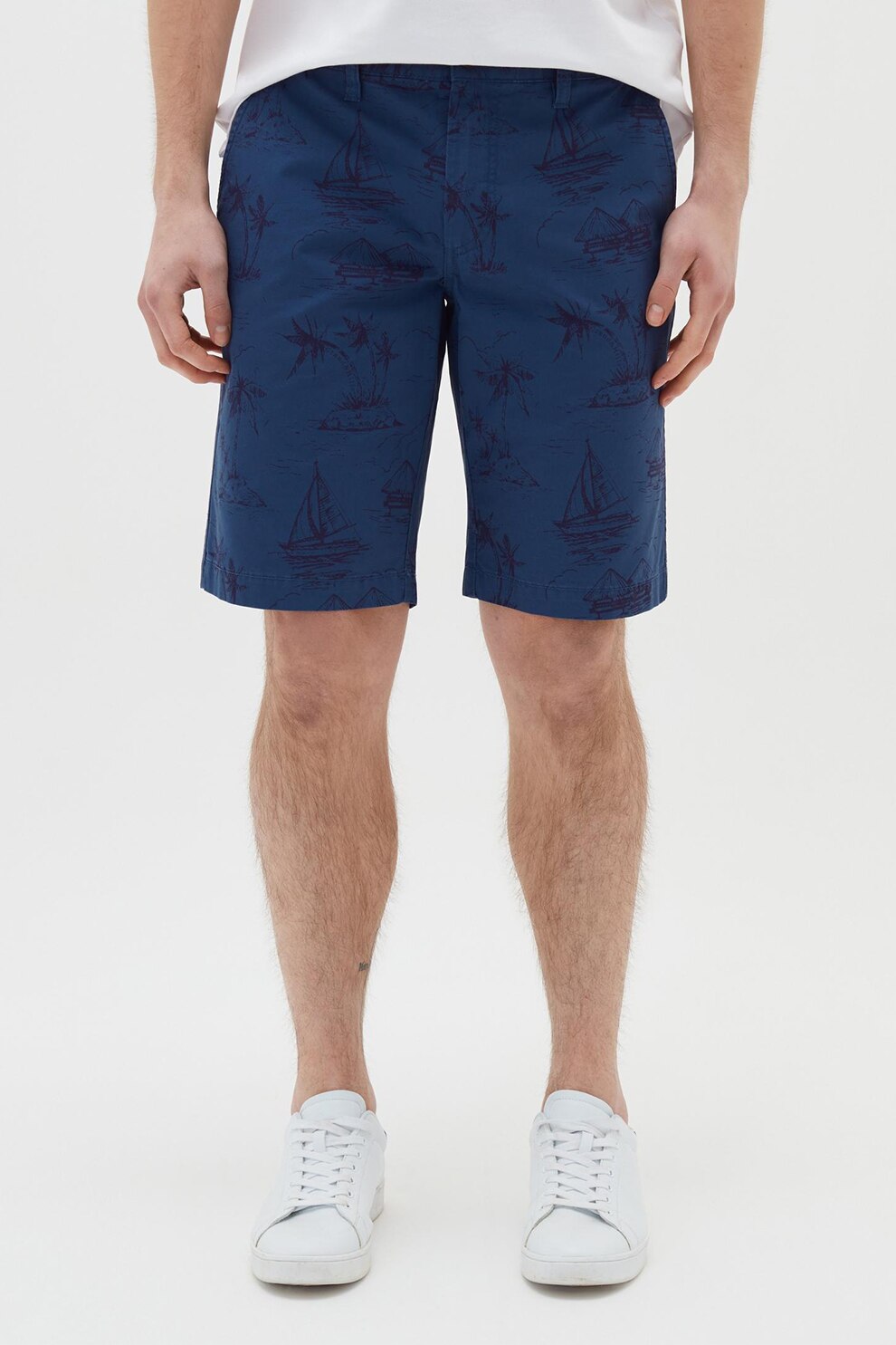 OVS, Pantaloni scurti cu model tropical, Bleumarin