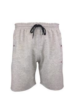 Bermude barbat, 2 buzunare laterale si un buzunar la spate cu fermoare, gri deschis Bermude barbat, 2 buzunare laterale si un buzunar la spate cu fermoare, gri deschis
