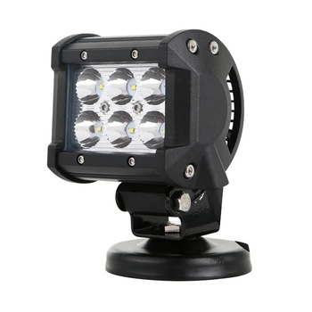 Lampa cu 6 LED-uri 10-30V 18W unghi radiere 30 de grade tip spot 4x9.8cm 6500K IP67 Lampa cu 6 LED-uri 10-30V 18W unghi radiere 30 de grade tip spot 4x9.8cm 6500K IP67