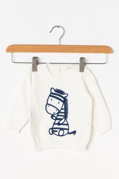 United Colors of Benetton, Pulover cu decolteu la baza gatului si broderie, Alb/Bleumarin, 74 CM United Colors of Benetton, Pulover cu decolteu la baza gatului si broderie, Alb/Bleumarin, 74 CM