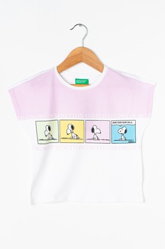 United Colors of Benetton, Tricou crop cu imprimeu cu tematica Snoopy, Alb/Roz/Verde United Colors of Benetton, Tricou crop cu imprimeu cu tematica Snoopy, Alb/Roz/Verde