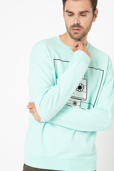 United Colors of Benetton, Bluza sport relaxed fit cu decolteu la baza gatului si imprimeu Snoopy, verde menta, alb, 2XL United Colors of Benetton, Bluza sport relaxed fit cu decolteu la baza gatului si imprimeu Snoopy, verde menta, alb, 2XL