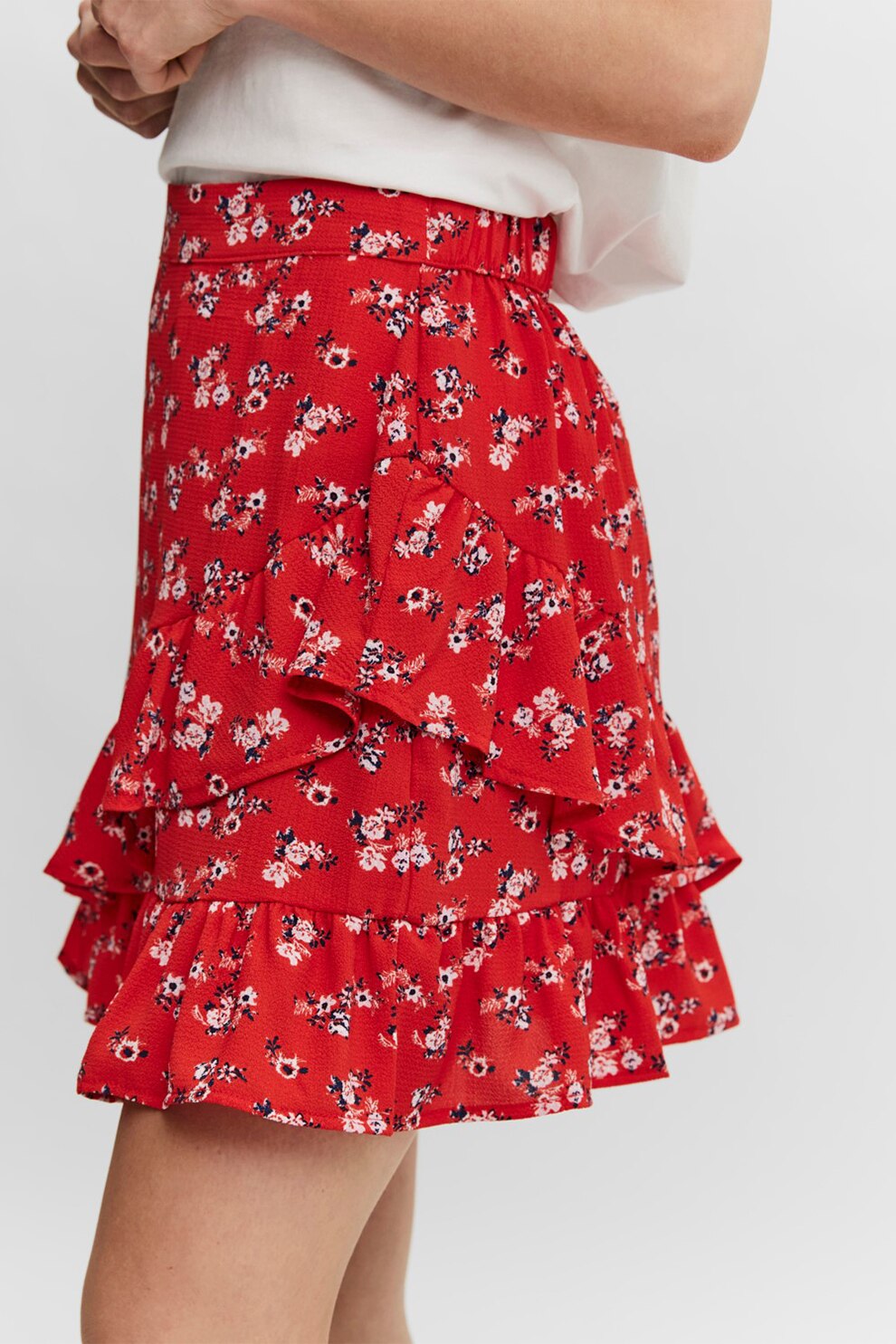 Vero Moda, Fusta mini cu imprimeu floral si volane, Rosu