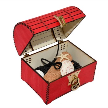 Cufar cu mesaj, din lemn, rosu, cu pergament, cadou personalizat - Piksel Cufar cu mesaj, din lemn, rosu, cu pergament, cadou personalizat - Piksel