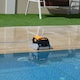 Автономен почистващ робот Dolphin E30, За басейни с дължина до 12 m, Почиства дъно, ъгли, стени и водна линия