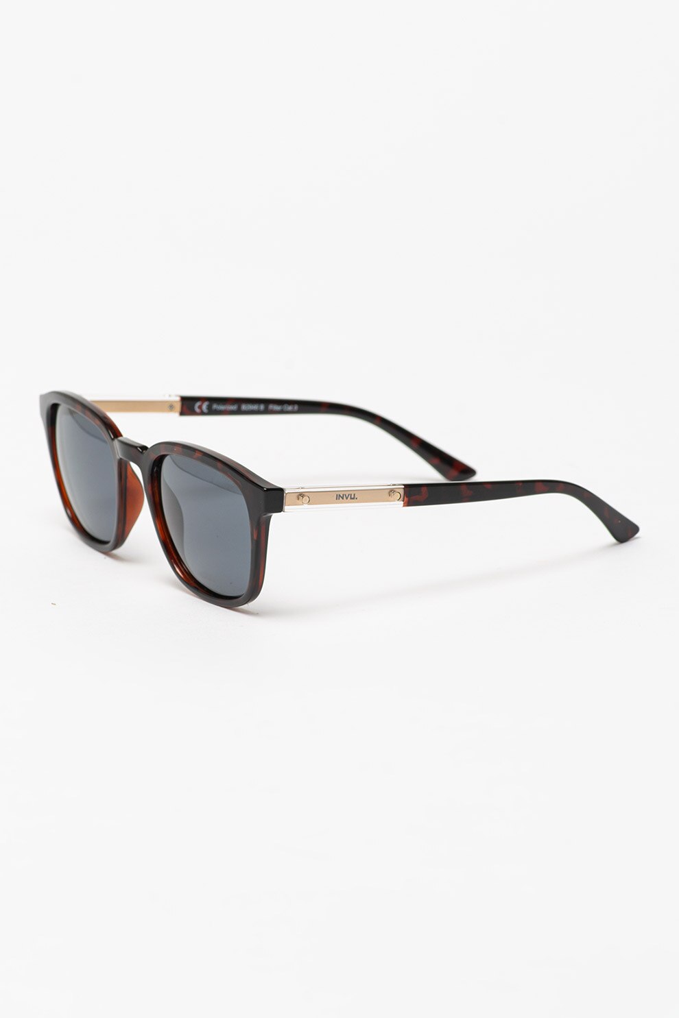 INVU., Ochelari de soare ultrapolarizati cu rama tortoise, Negru/Rosu inchis, 53-21-142 Standard