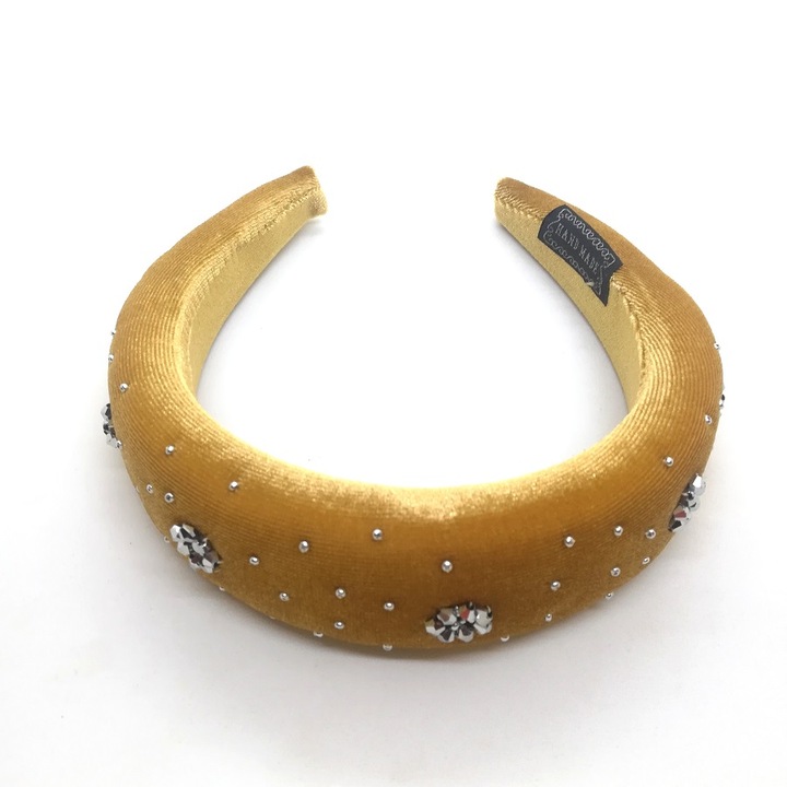 Diadema crisandahandmade, galben mustar/argintiu, bufanta, cu cristale de sticla si margele Preciosa, cusute manual