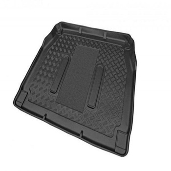 Tavita portbagaj Discovery II fabricatie 02.1999 - 10.2004 (7 locuri) Tavita portbagaj Discovery II fabricatie 02.1999 - 10.2004 (7 locuri)