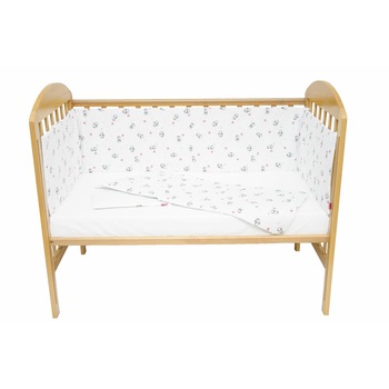 Set protectii patut, bebelus, Pingu 50 x100 cm Set protectii patut, bebelus, Pingu 50 x100 cm