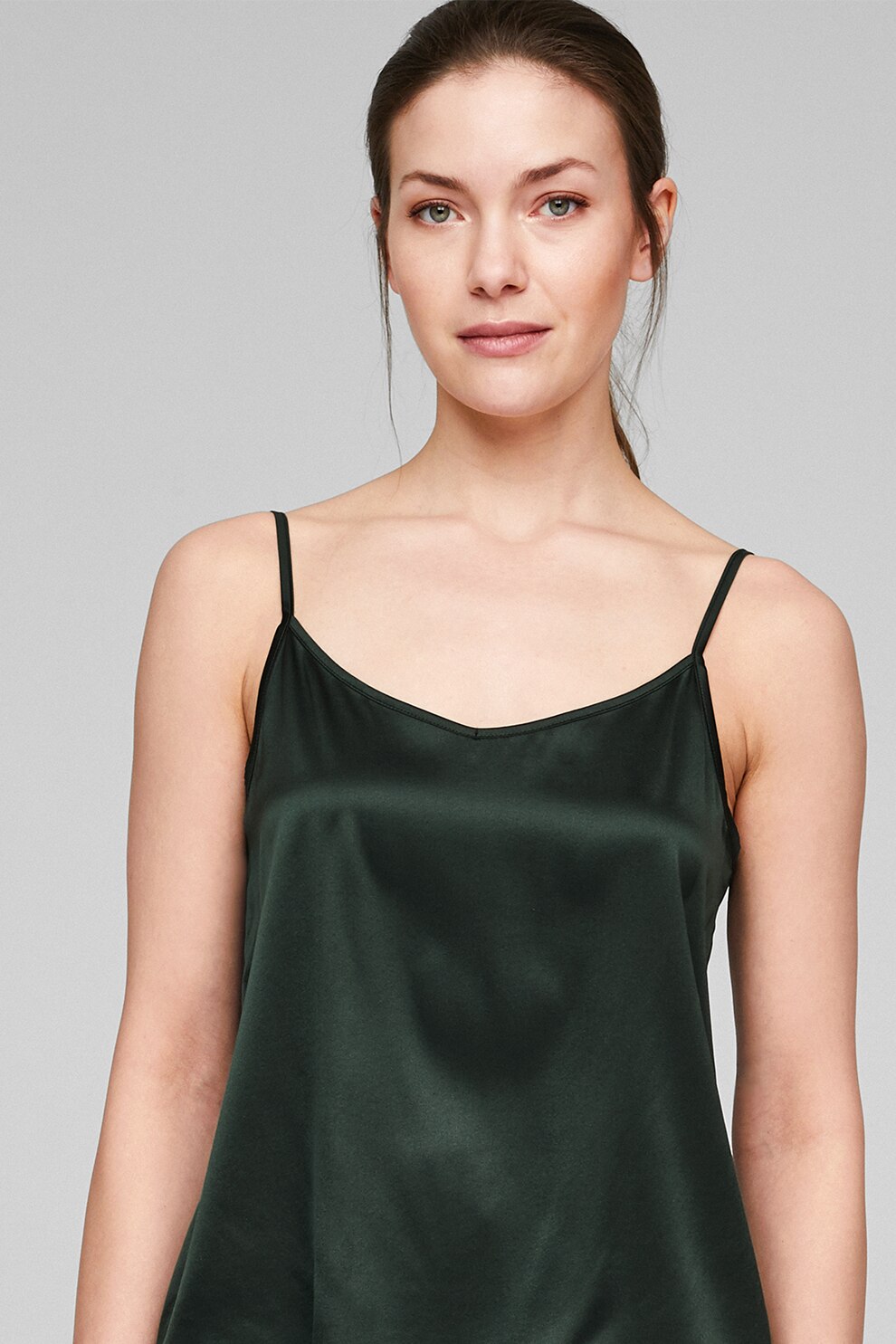 s.Oliver, Bluza din amestec de matase, fara maneci, Verde forest
