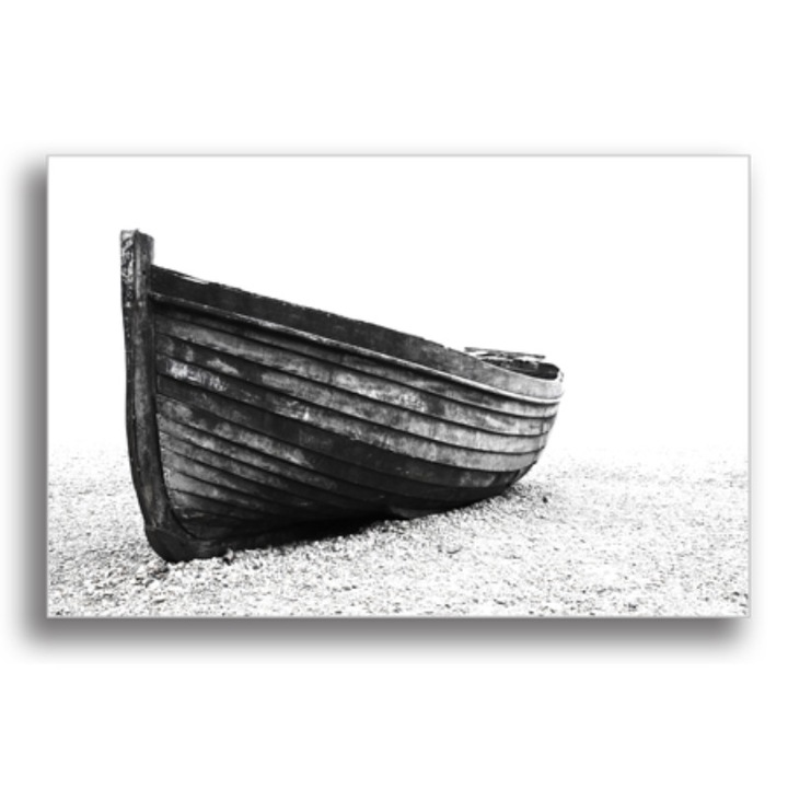 Printly, Színes Vászonkép, "Sodort hajó a Brighton strandon" címmel, 100x70cm