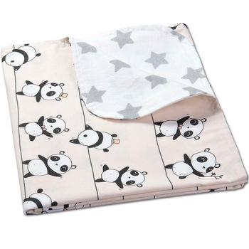 Paturica dubla din bumbac si flanel 100x75 cm Kidizi Dancing Panda, 100% bumbac Paturica dubla din bumbac si flanel 100x75 cm Kidizi Dancing Panda, 100% bumbac