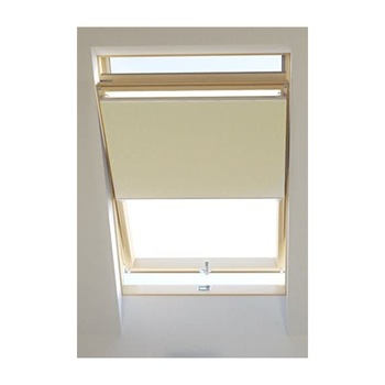 Rolete Blackout pentru fereastra mansarda ,Thermolux, HCB3, Dimensiuni panza 44 x 135 cm Rolete Blackout pentru fereastra mansarda ,Thermolux, HCB3, Dimensiuni panza 44 x 135 cm