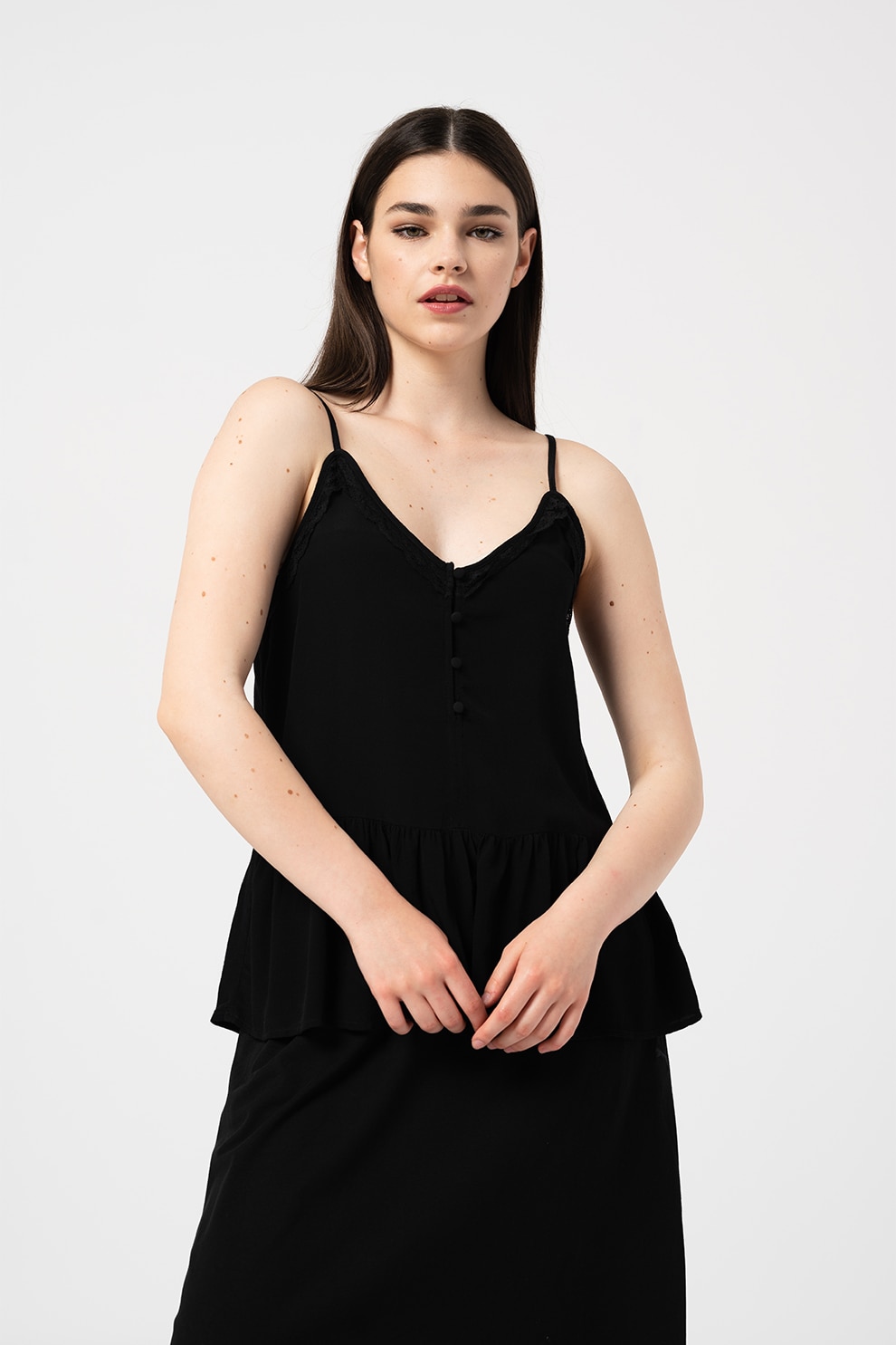 Vero Moda, Top vaporos cu fenta scurta cu nasturi Vida, Negru