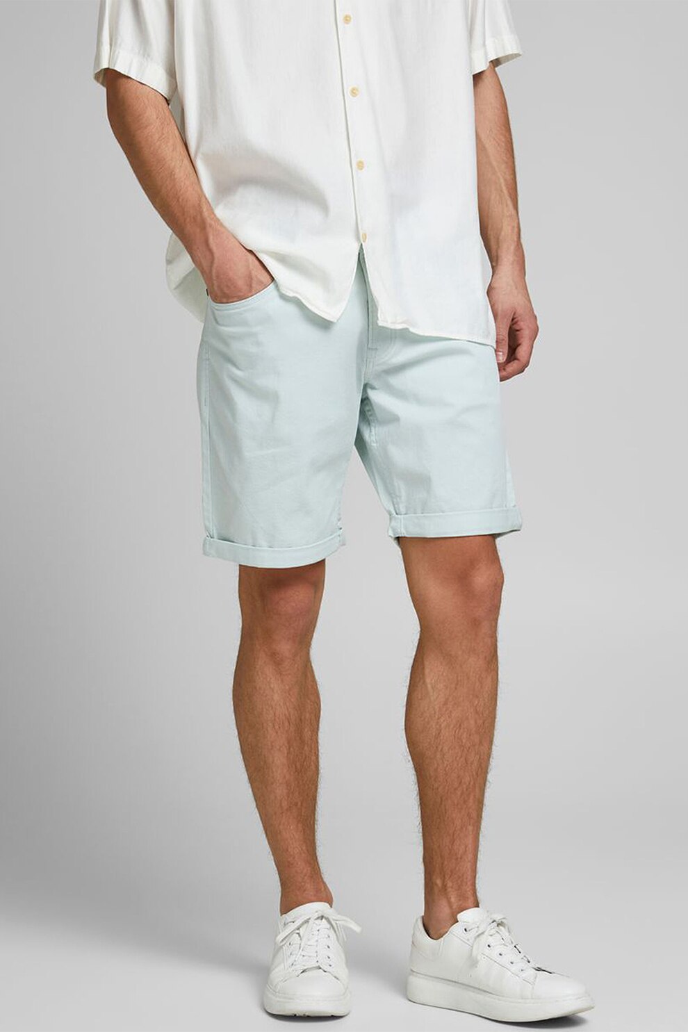Jack&Jones, Pantaloni scurti cu terminatii plisate, Albastru pal, S