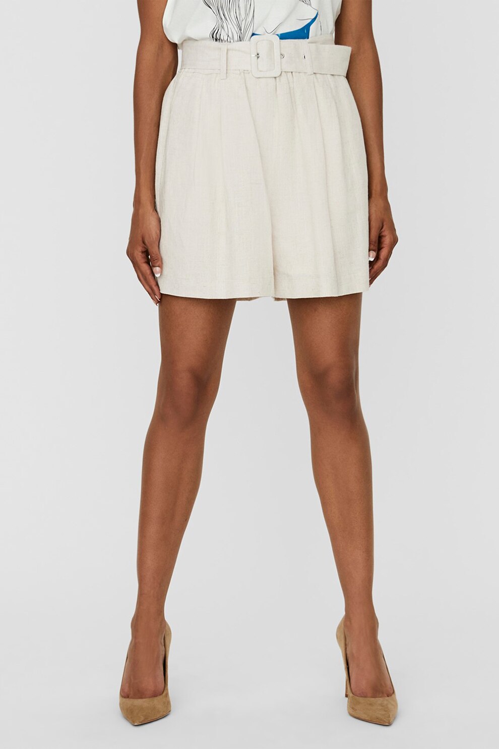 Vero Moda, Pantaloni scurti din amestec de in cu talie inalta, Alb prafuit