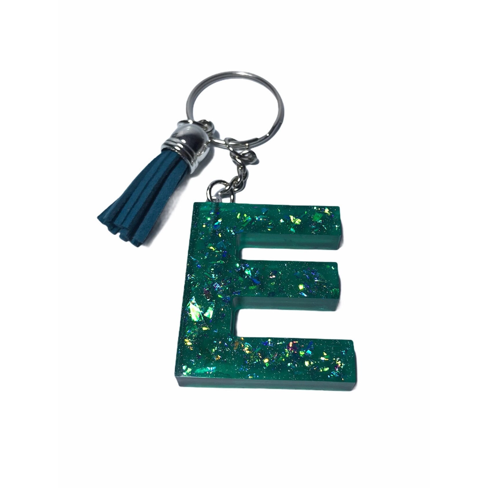 Breloc Gentelo cu initiala E, Handmade din rasina epoxidica Crystal verde, 4 cm