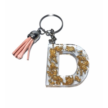 Breloc Gentelo cu initiala D, Handmade din rasina epoxidica Crystal roz, 4 cm Breloc Gentelo cu initiala D, Handmade din rasina epoxidica Crystal roz, 4 cm