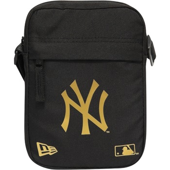 Borseta New Era New York Yankees, Negru, Marime universala Borseta New Era New York Yankees, Negru, Marime universala