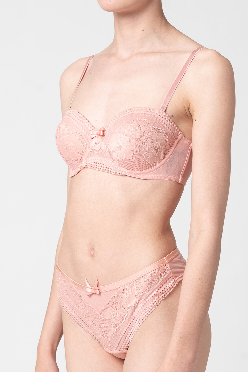Hunkemoller, Sutien cu bretele detasabile si acoperire mare Kelly, Roz pastel