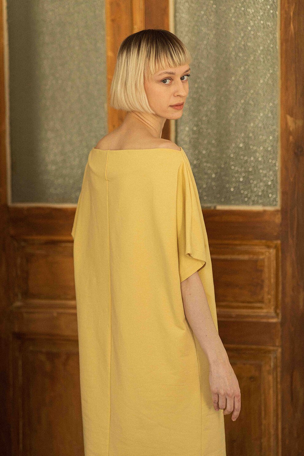 UNDRESS, Rochie lejera cu decolteu pe umeri, Galben