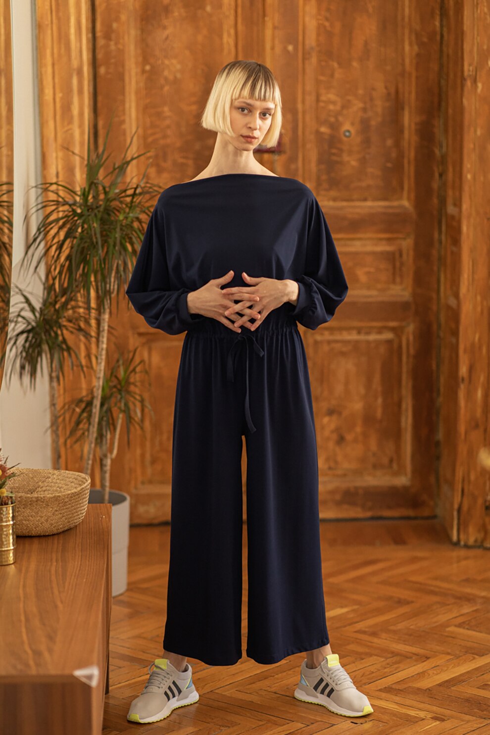 UNDRESS, Salopeta lunga cu decolteu barcuta si croiala ampla, Bleumarin inchis