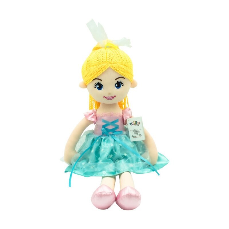 Papusa, Emilka, cu rochie turcoaz cu roz