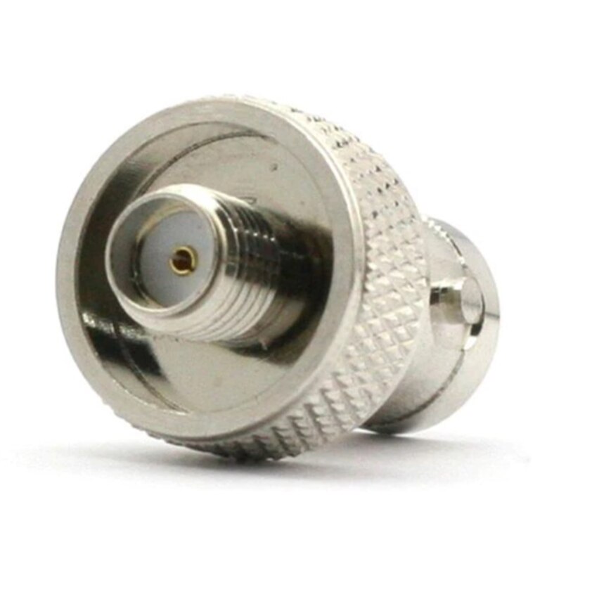 Adaptor antena BNC Female - SMA Male pentru antena puxing