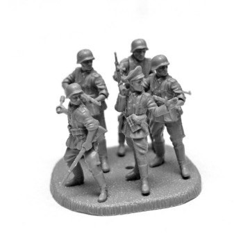 Macheta Militara Zvezda German Regular Infantry 1939-1943 1:72 ZVEZ 6178 Macheta Militara Zvezda German Regular Infantry 1939-1943 1:72 ZVEZ 6178