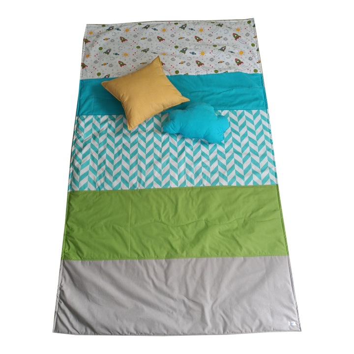 Cuvertura pat Junior si 2 perne decorative, Model Rachete, verde/turcoaz, 120x200 cm