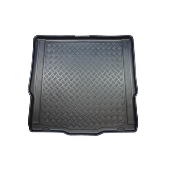 Tavita portbagaj Ford Mondeo caroserie combi fabricatie 2015 - prezent (roata rezerva ingusta sau kit de reparatie) BSC Tavita portbagaj Ford Mondeo caroserie combi fabricatie 2015 - prezent (roata rezerva ingusta sau kit de reparatie) BSC