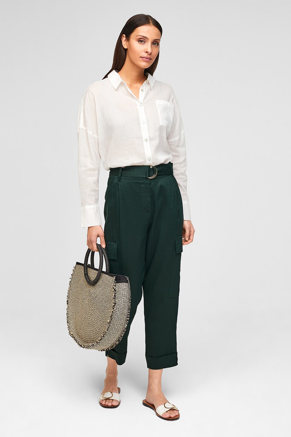 s.Oliver, Pantaloni cargo crop din amestec de in, Verde englez