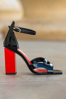 CONDUR by alexandru, Sandale din piele lacuita cu toc masiv Summer CONDUR by alexandru, Sandale din piele lacuita cu toc masiv Summer