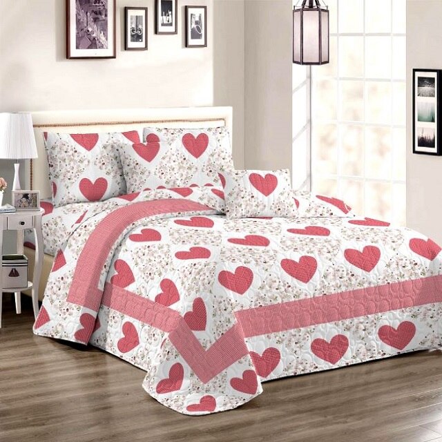 Set cuvertura matlasata si 2 fete de perna, 210 x 230 cm, pat dublu, Casa de Vis, P047