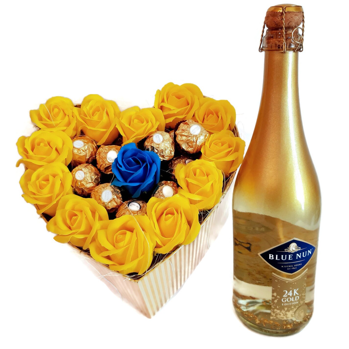 Pachet cadou pentru ea, include spumant cu aur Blue Nun Gold 24k, 0.75l si cutie cadou cu praline Ferrero Rocher si trandafiri de sapun